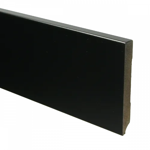 Laatste Versie MDF Moderne plint 120x15 voorgelakt RAL9005 - lengte 240cm