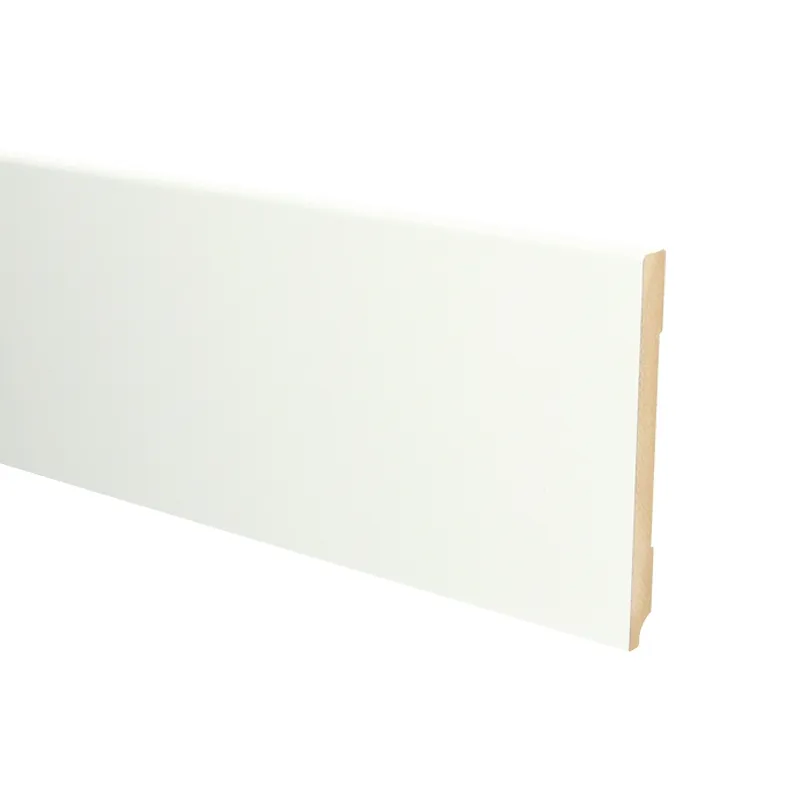 Aanbieding MDF Moderne plint 150x15 voorgelakt RAL9016 - lengte 240cm