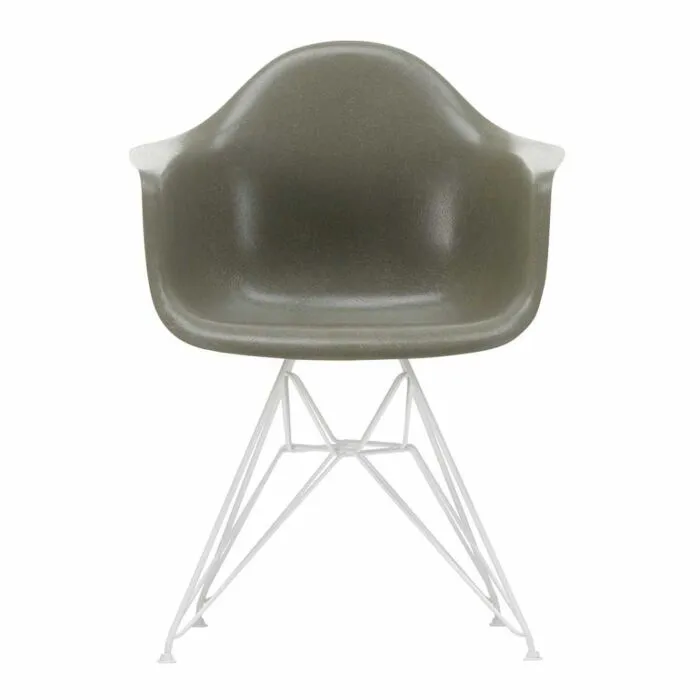 Vitra Eames DAR Fiberglass stoel met wit onderstel-Raw Umber Beperkte Voorraad