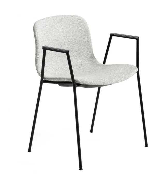 Op = Op HAY AAC 19 stoel-Hallindal 116-Gepoedercoat Zwart