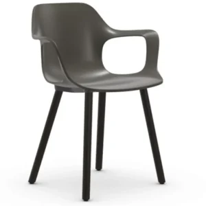 Must-Have Vitra Hal RE Armchair Wood onderstel donker eiken-Basalt