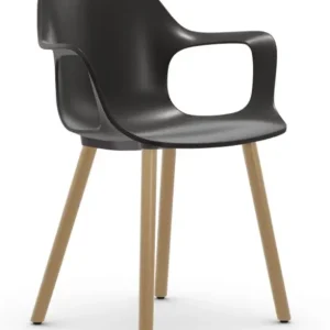 Vitra Hal RE Armchair Wood onderstel eiken naturel-Diepzwart Aanbieding