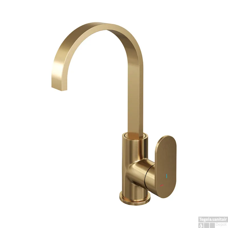 Wastafelmengkraan Brauer Gold Edition Coldstart Opbouw Hoog Plat Gebogen Platte Hendel Geborsteld Goud PVD Uitverkoop