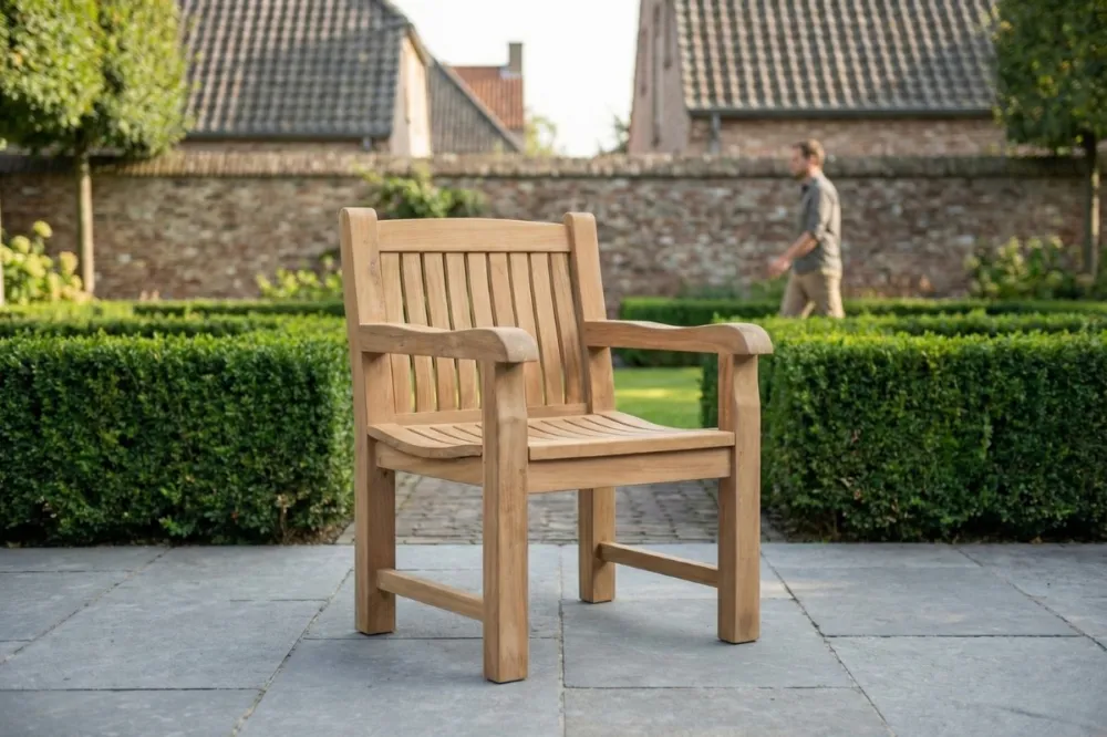 Balmoral Teak Tuinstoel – Luxe Massief Teakhout – Comfortabele Buitenstoel met Armleuningen Bestel Nu