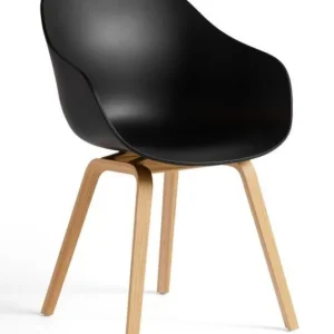 HAY AAC 222 eetkamerstoel - Eiken onderstel-Black Gratis Retour