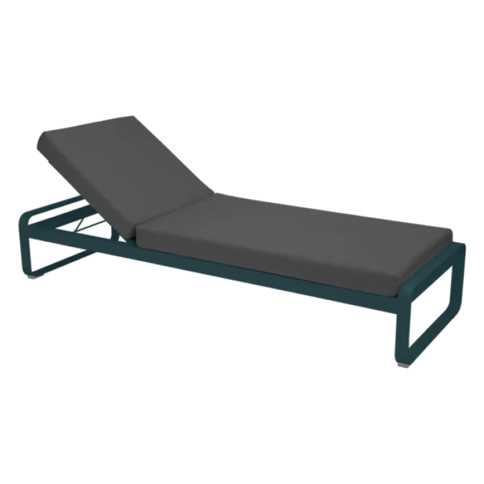 Fermob Bellevie ligbed met graphite grey zitkussen-Acapulco Blue Hete Deal