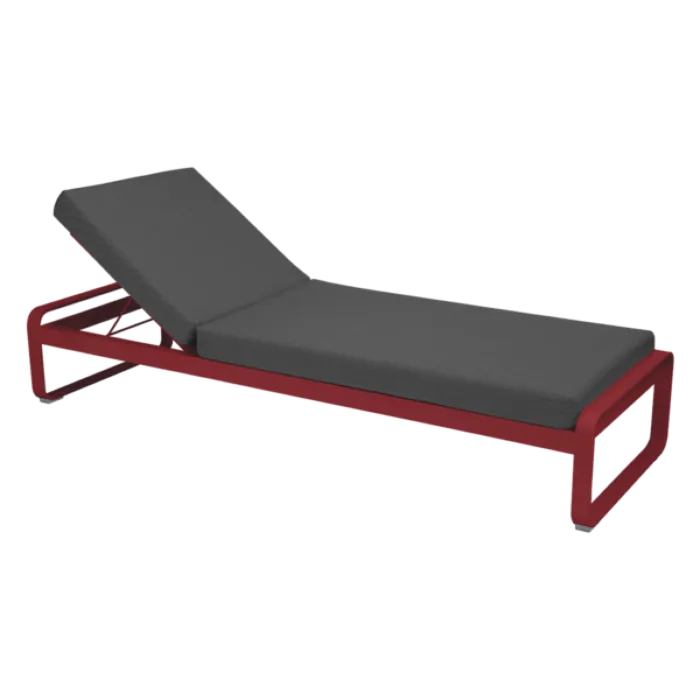 Lage Kosten Fermob Bellevie ligbed met graphite grey zitkussen-Chili