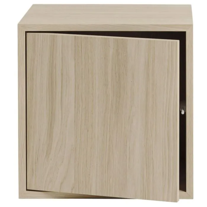 muuto Stacked kast met deur-Eiken-Medium Voordeelprijs