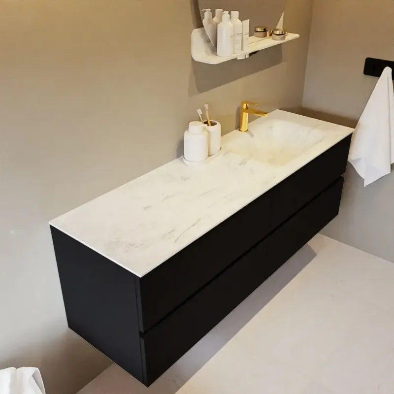 Mondiaz Vica DLux badmeubel 150cm urban 4 lades met wastafel opalo rechts 1 kraangat Direct Beschikbaar