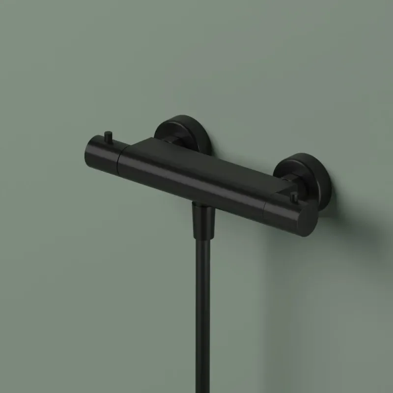 Koop Vandaag Hotbath ACE thermostatische douchekraan zwart geborsteld PVD