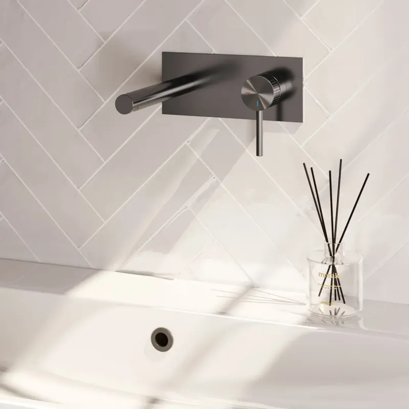 Betaalbaar Brauer Stripe inbouw wastafelkraan ColdStart met rechte uitloop en afdekplaat model A1 gunmetal geborsteld PVD