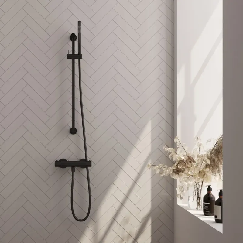 Brauer Stripe thermostatische douchekraan met glijstang en staafhanddouche zwart mat Dagaanbieding