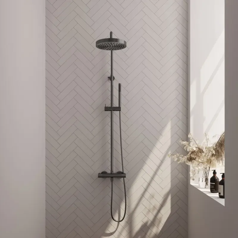 Koop Vandaag Brauer Stripe opbouw regendouche met 25cm hoofddouche en staafhanddouche gunmetal geborsteld PVD