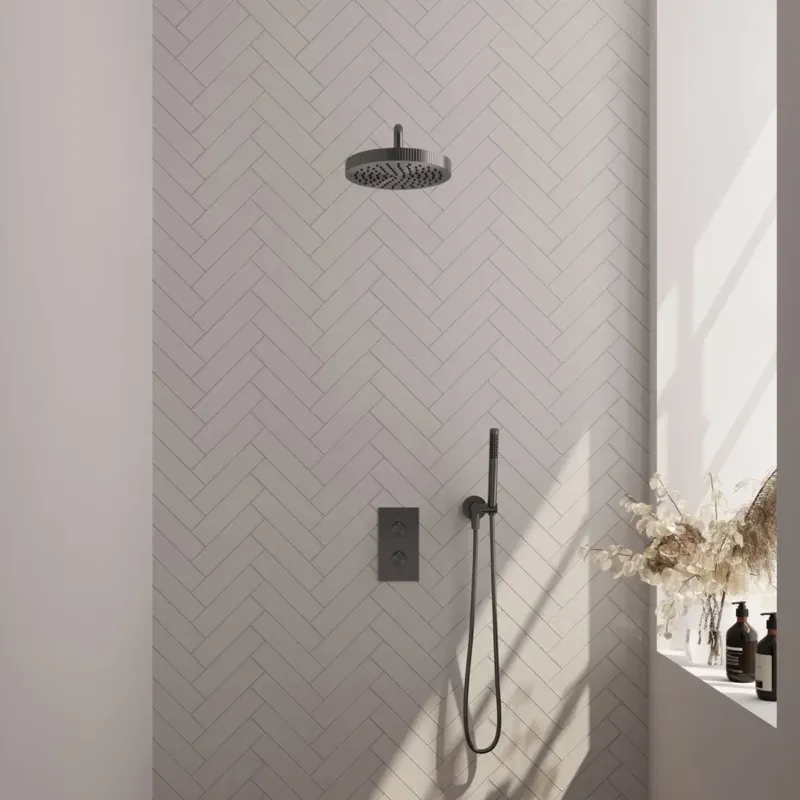 Beste Prijs Brauer Stripe inbouw regendouche met 25cm hoofddouche, gebogen muurarm en staafhanddouche set 14 gunmetal geborsteld PVD