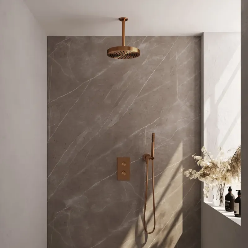 Merkproduct Brauer Stripe inbouw regendouche met 25cm hoofddouche, plafondarm en staafhanddouche set 15 koper geborsteld PVD