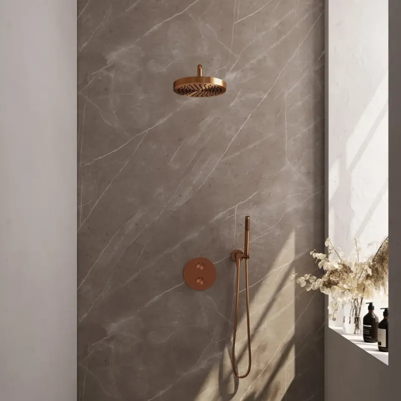 Brauer Stripe inbouw regendouche rond met 25cm hoofddouche, gebogen muurarm en staafhanddouche set 38 koper geborsteld PVD Laatste Kans