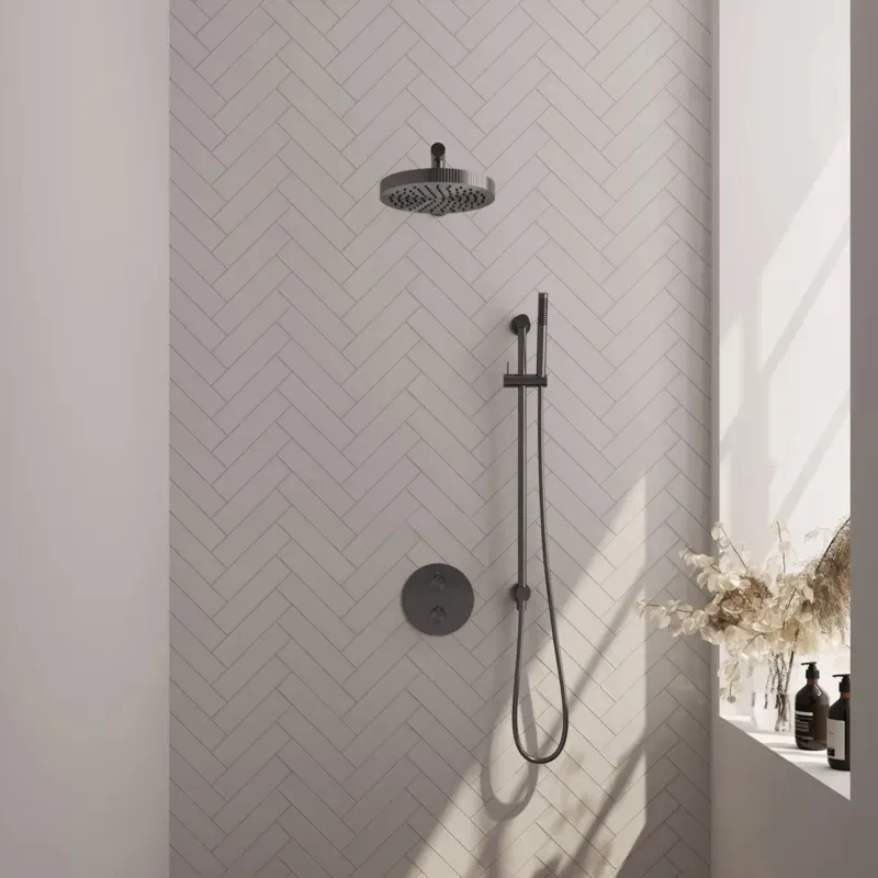 Betaalbaar Brauer Stripe inbouw regendouche rond met 25cm hoofddouche, rond met rechte muurarm, glijstang en staafhanddouche set 43 gunmetal geborsteld PVD