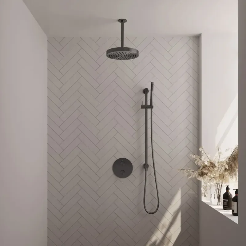 Favoriet Brauer Stripe inbouw regendouche rond met 25cm hoofddouche, rond met plafondarm, glijstang en staafhanddouche set 45 gunmetal geborsteld PVD