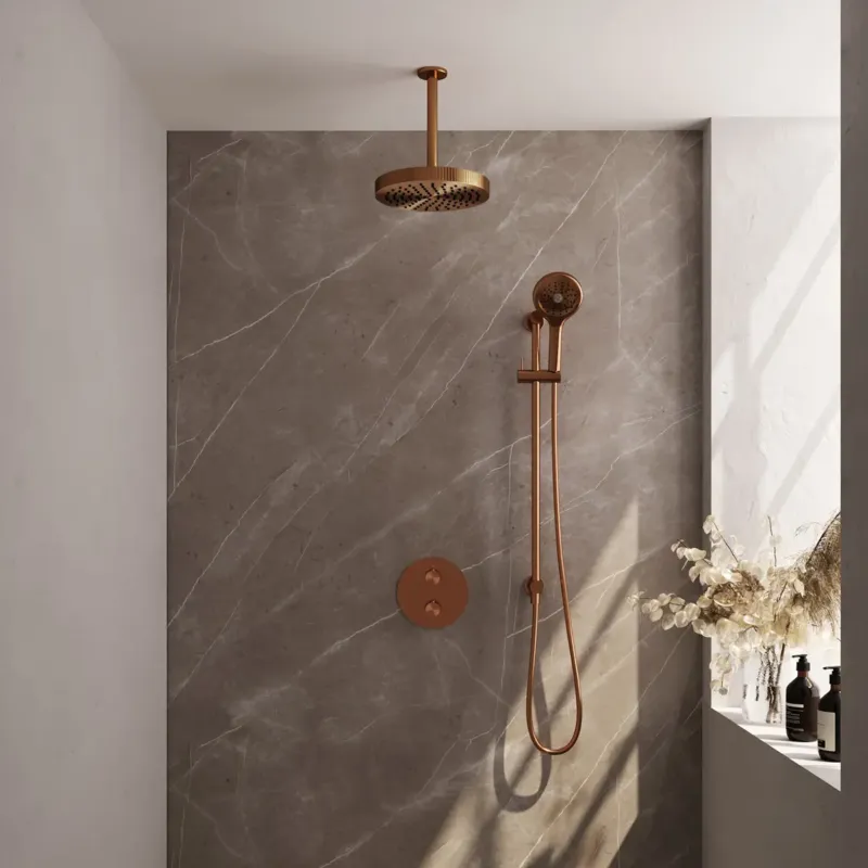 Brauer Stripe inbouw regendouche rond met 25cm hoofddouche, rond met plafondarm, glijstang en 3 standen handdouche set 48 koper geborsteld PVD Tijdelijk Beschikbaar