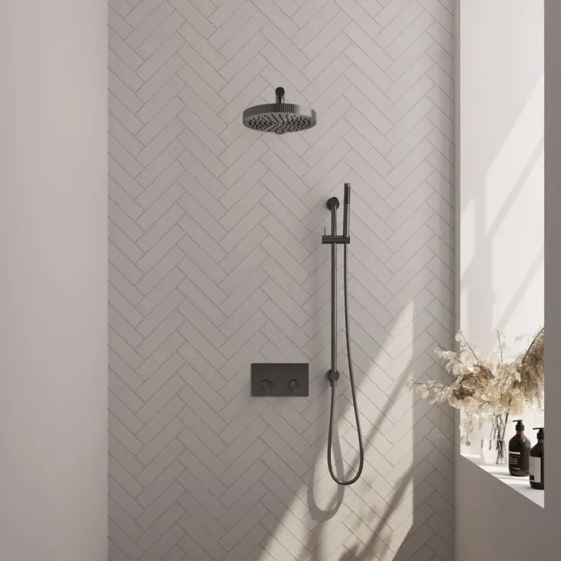 Brauer Stripe inbouw regendouche met 25cm hoofddouche, rechte muurarm, staafhanddouche en glijstang set 31 gunmetal geborsteld PVD Superprijs