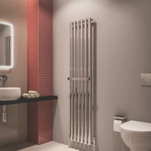 Betaalbaar Eastbrook Tunstall handdoekbeugel verticale radiator 42cmm chroom