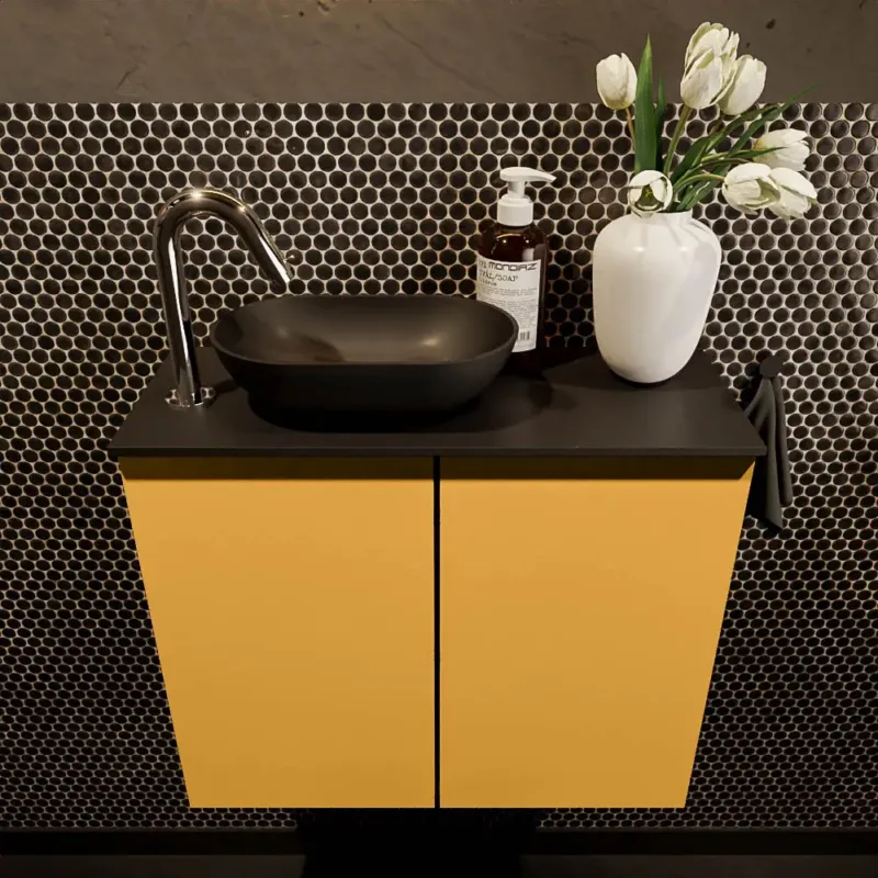 Nieuw Mondiaz Fowy toiletmeubel 60cm ocher met zwarte waskom links en kraangat